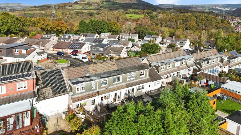 Additional property image - Greenfield Avenue, Pontypridd, CF37