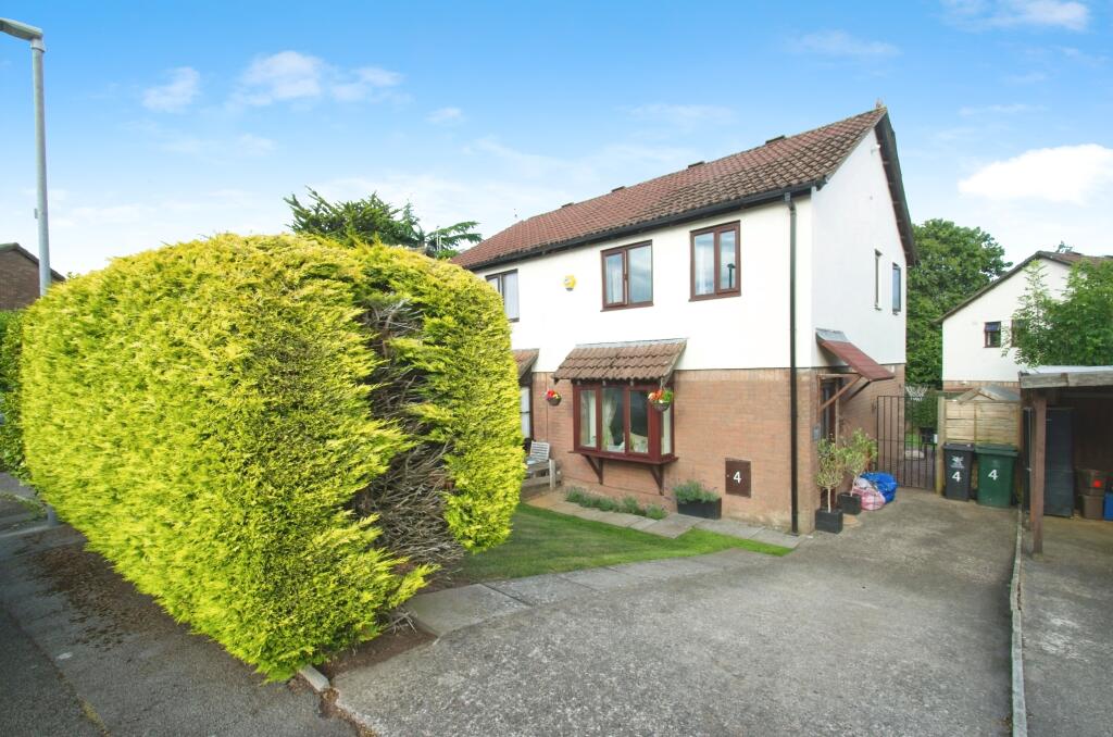 Main image of property: The Farthings, Cardiff, CF23