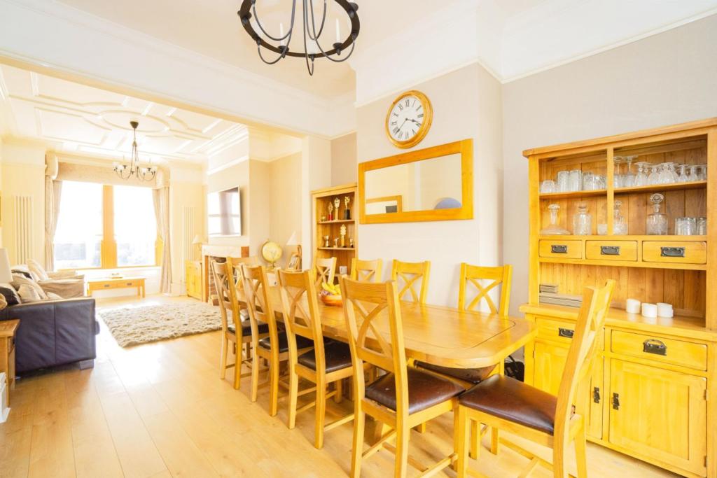 4 bedroom semidetached house for sale in Liscard Road, Wallasey