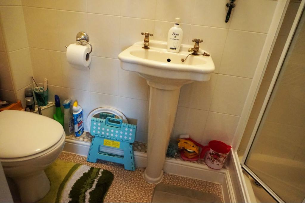 3 bedroom link detached house for sale in Benton Drive, Chester, CH2