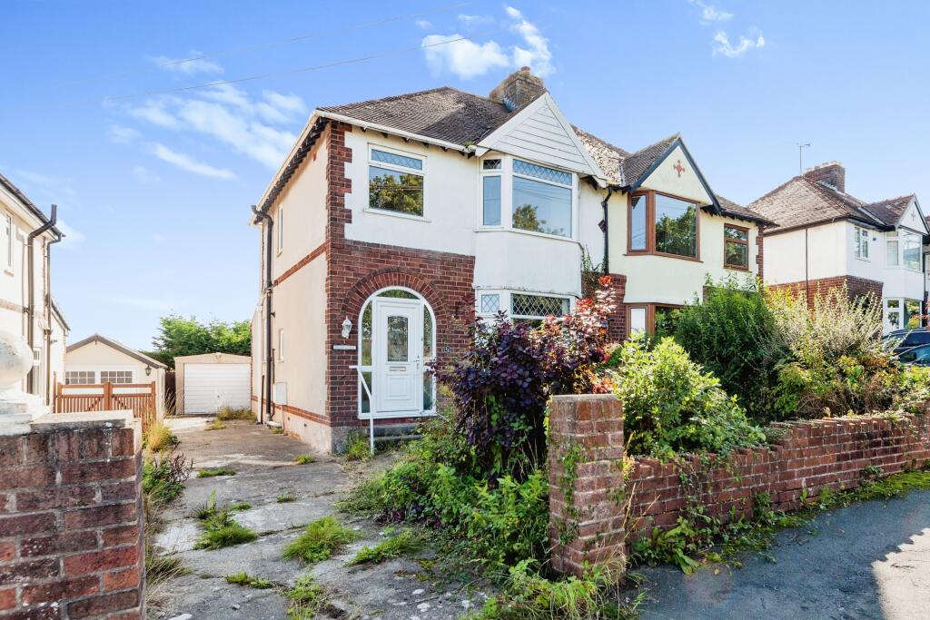 3 bedroom semidetached house for sale in Leadbrook Drive, Flint, CH6