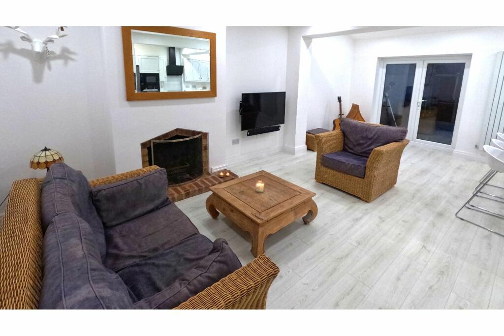 Additional property image - Acton Lane, Wirral, CH46
