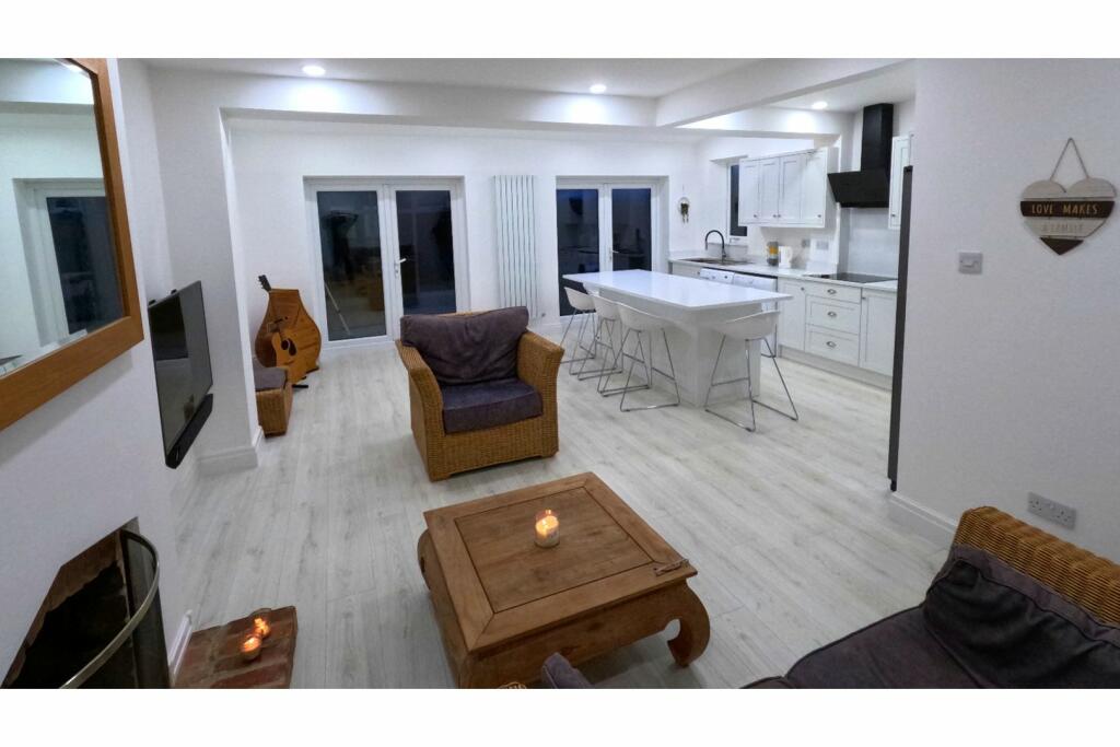 Additional property image - Acton Lane, Wirral, CH46