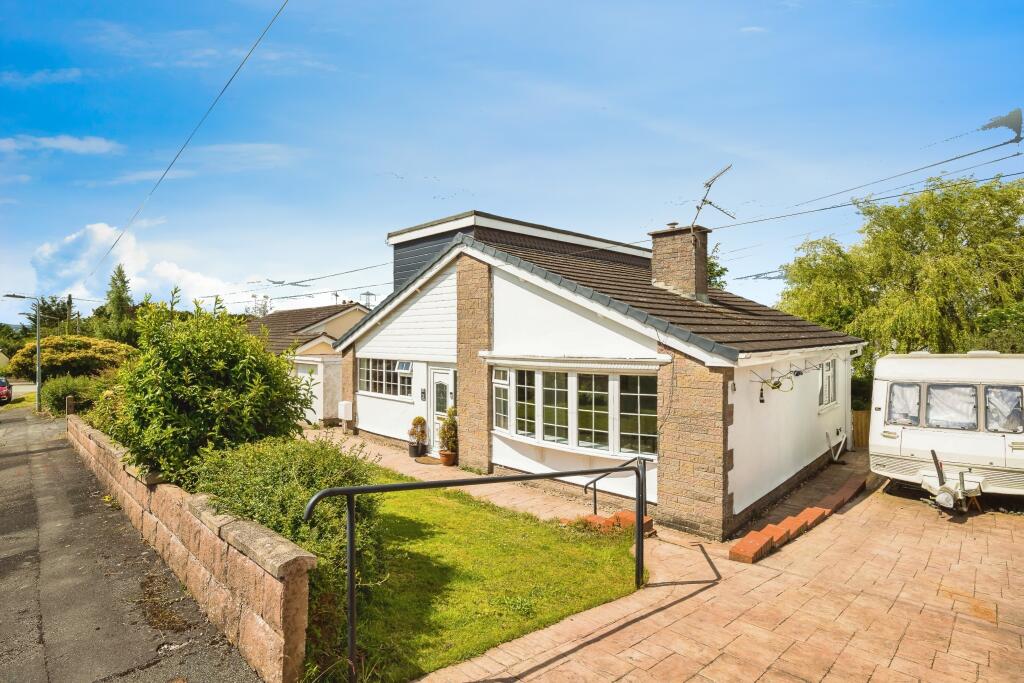 5 bedroom detached bungalow for sale in Rockcliffe, Mold, CH7
