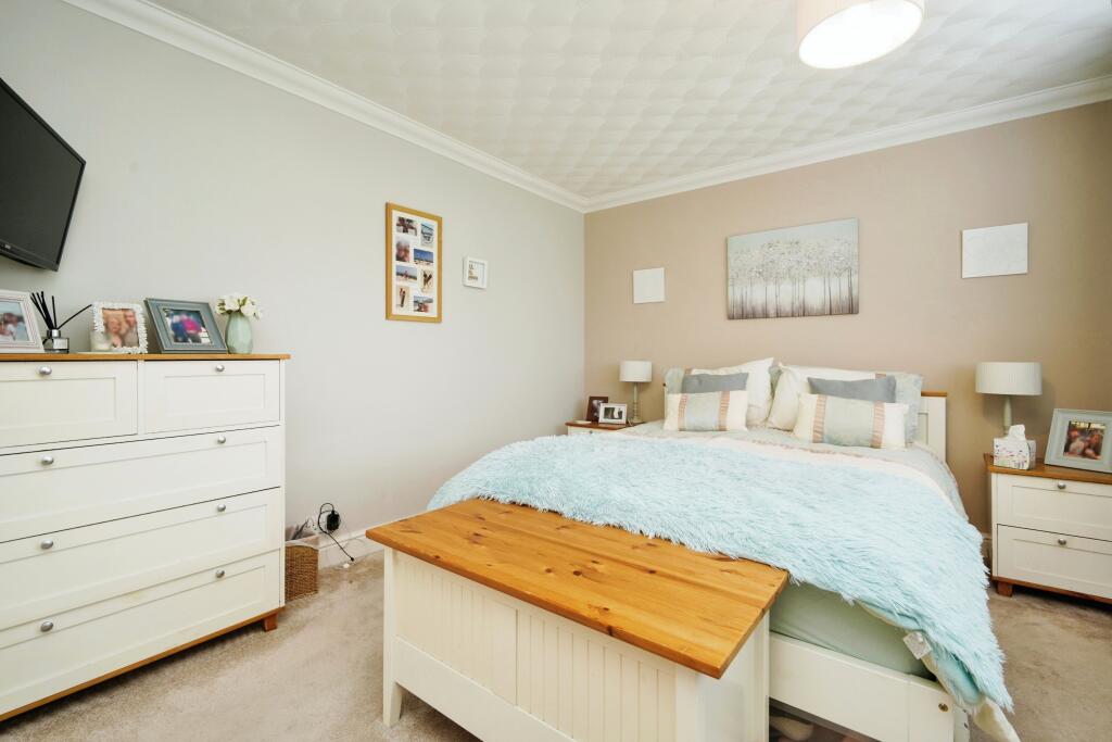 Additional property image - Dibbins Hey, Wirral, CH63