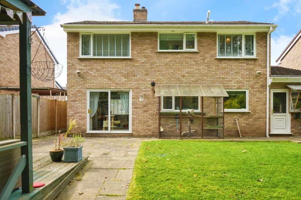 Additional property image - Dibbins Hey, Wirral, CH63