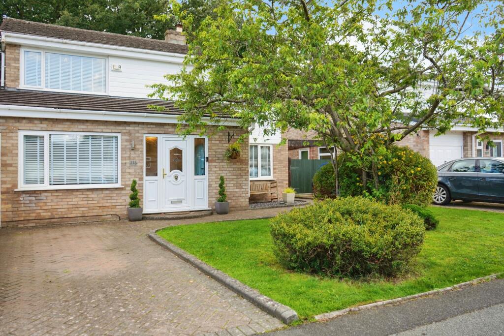 Additional property image - Dibbins Hey, Wirral, CH63