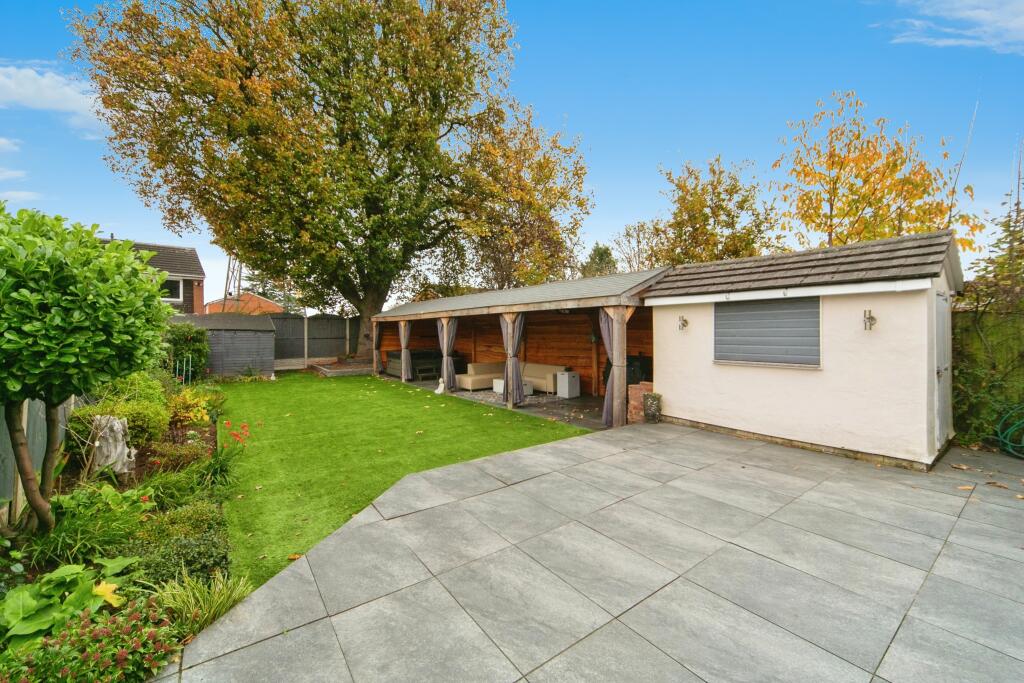 Additional property image - Carlett Boulevard, Wirral, CH62