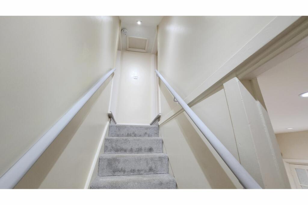 Additional property image - Raby Road, Neston, CH64