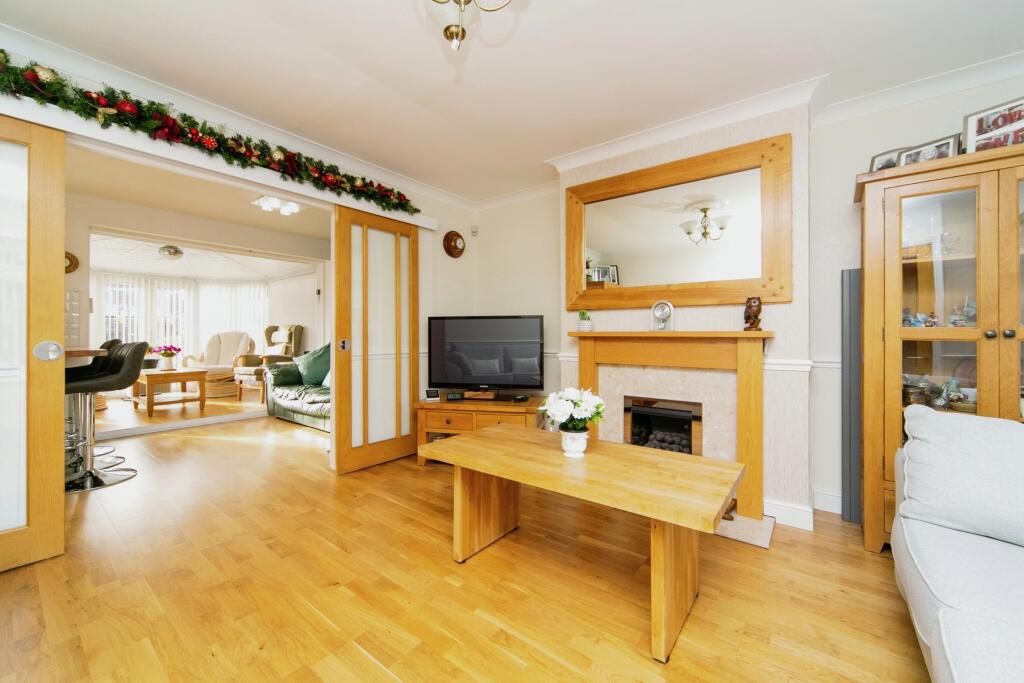Additional property image - Waverton Avenue, Prenton, CH43