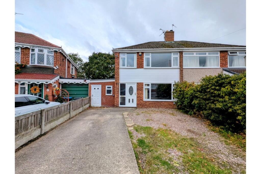 Main image of property: Knowle Close, Ellesmere Port, CH66