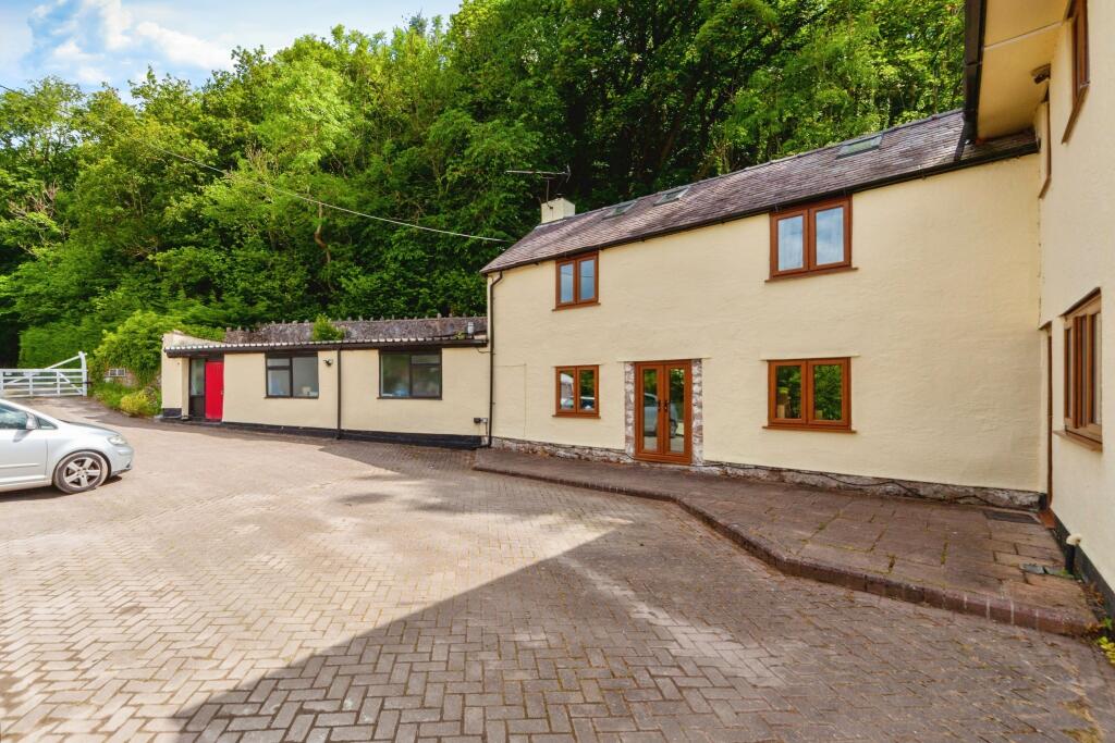 Additional property image - Leete Path, Pantymwyn, CH7