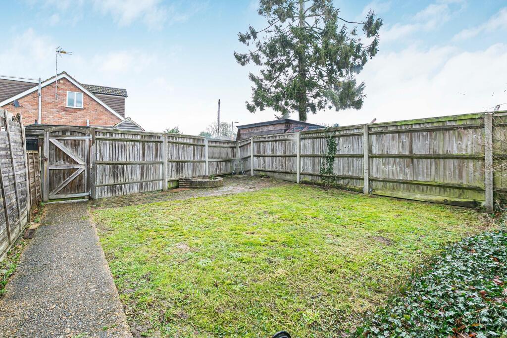 Additional property image - Oakwood Road, Bricket Wood, AL2