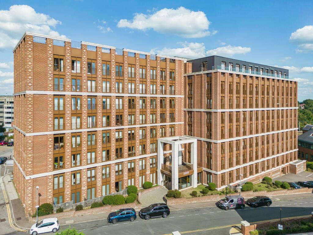 Main image of property: Grosvenor Road, St Albans, AL1