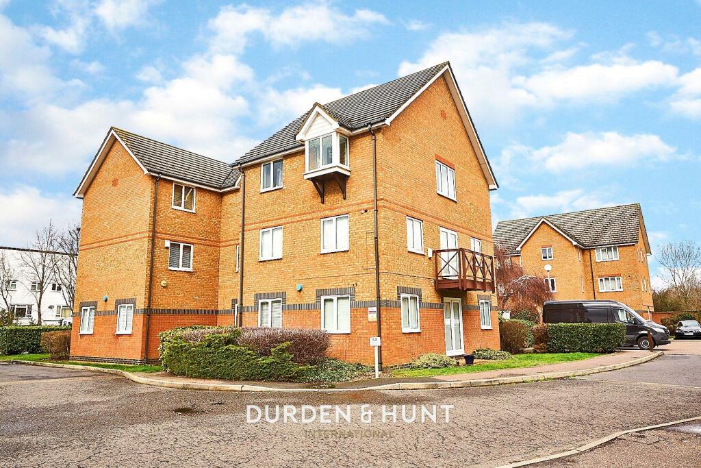 2 bedroom apartment for sale in Peregrin Road, Waltham Abbey, EN9