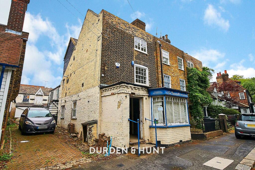 Plot for sale in High Road, Chigwell, IG7