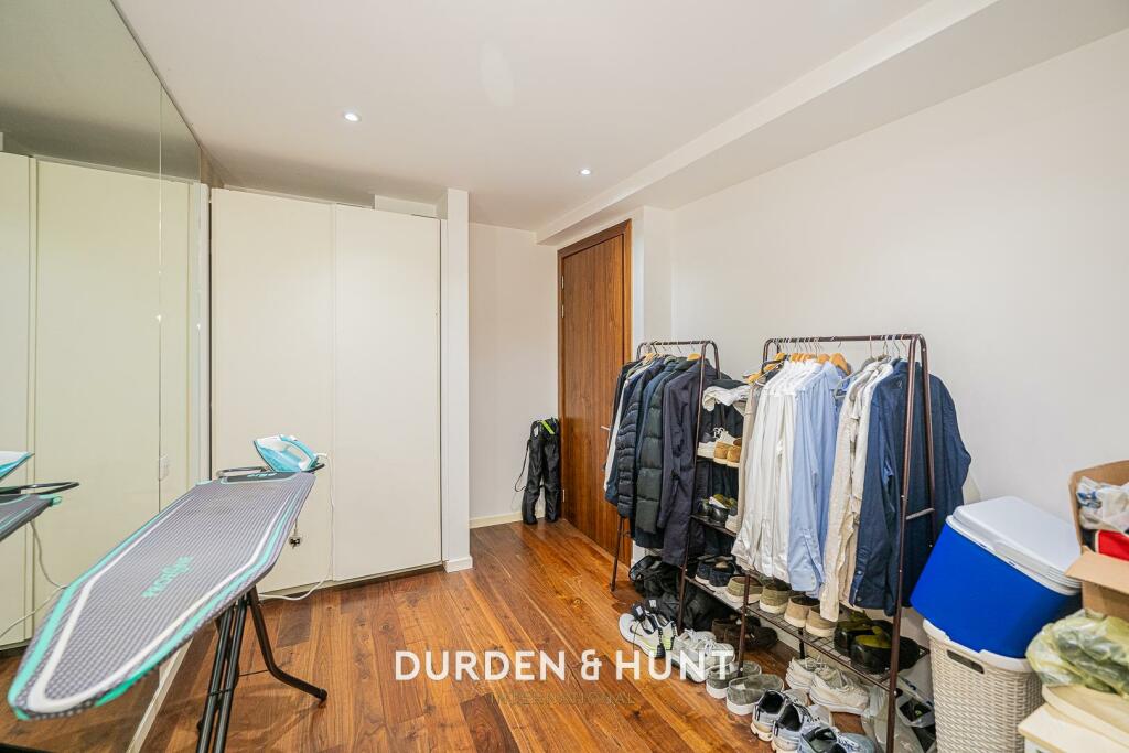 Additional property image - Piercing Hill, Theydon Bois, Epping, CM16
