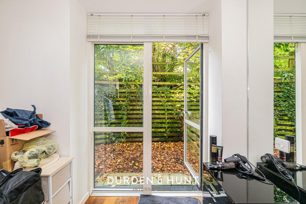 Additional property image - Piercing Hill, Theydon Bois, Epping, CM16