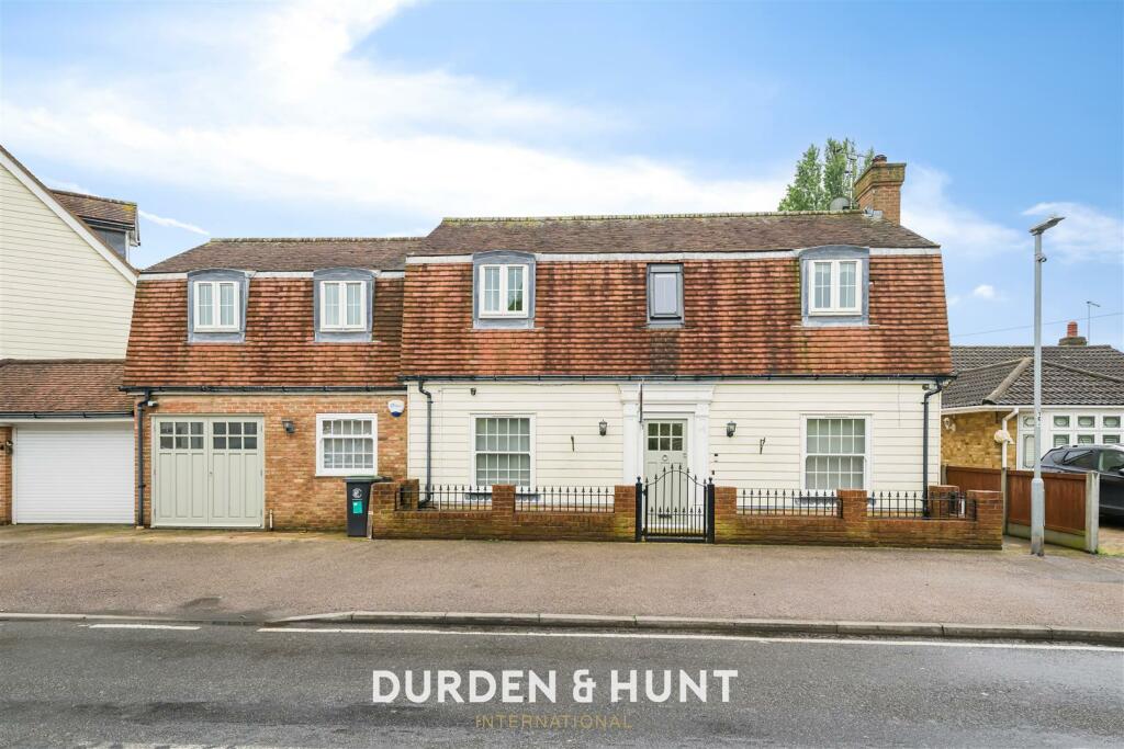 Main image of property: Lambourne Road, Chigwell, IG7