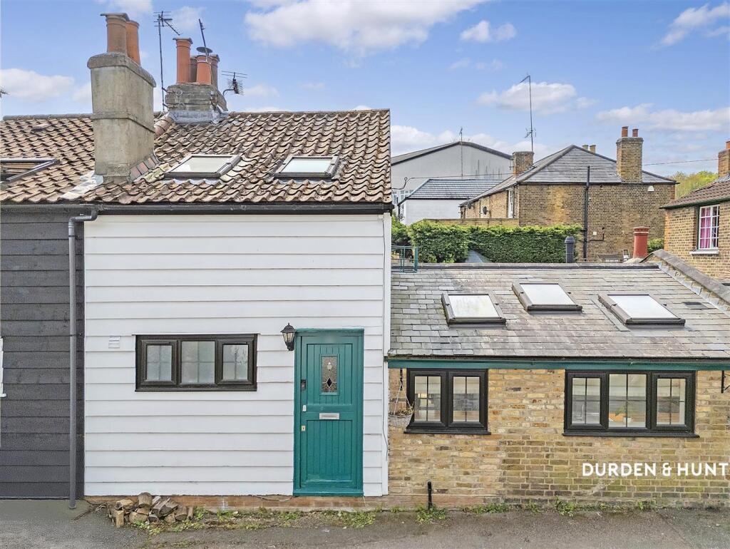 Main image of property: North End, Buckhurst Hill, IG9