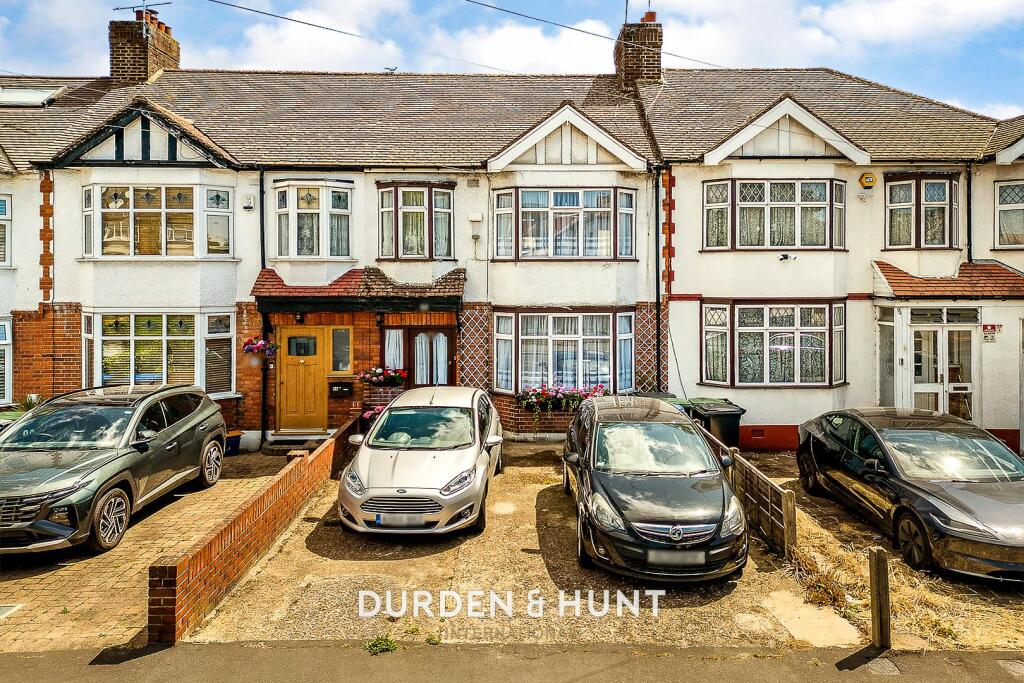 Main image of property: Buckhurst Way, Buckhurst Hill, IG9