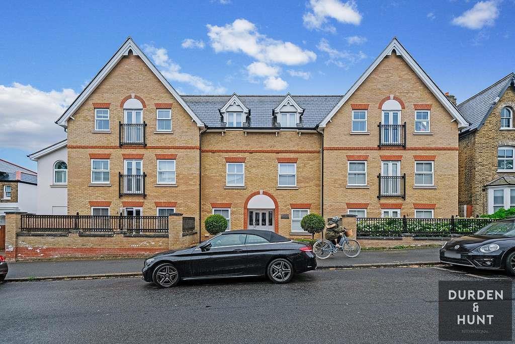 Main image of property: Queens Road, Buckhurst Hill, IG9
