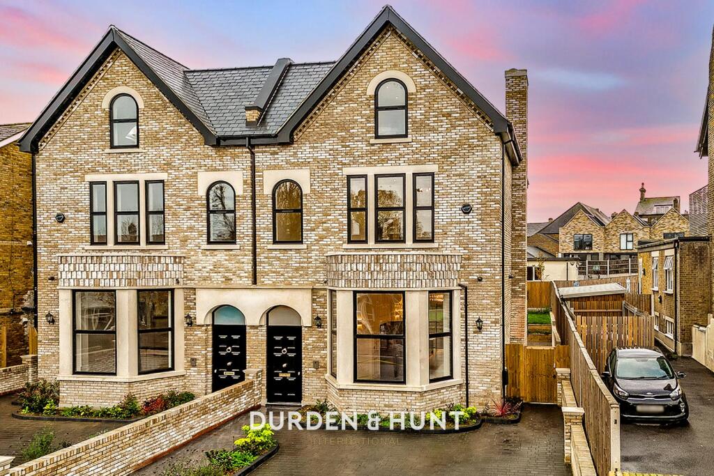 Main image of property: Palmerston Road, Buckhurst Hill, IG9