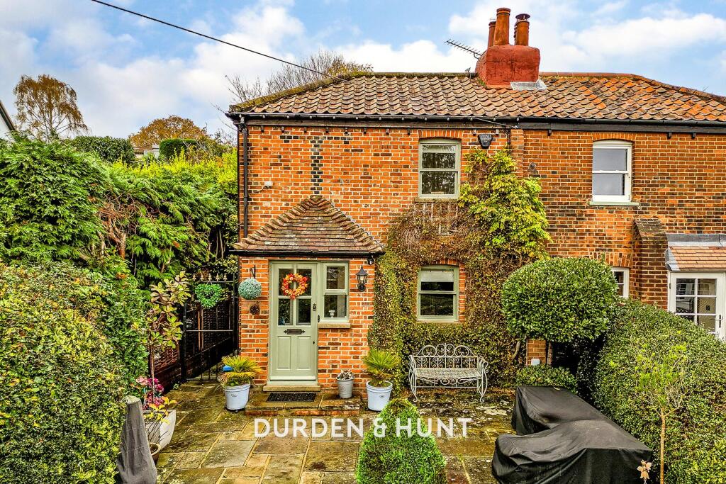 Main image of property: York Hill, Loughton, IG10