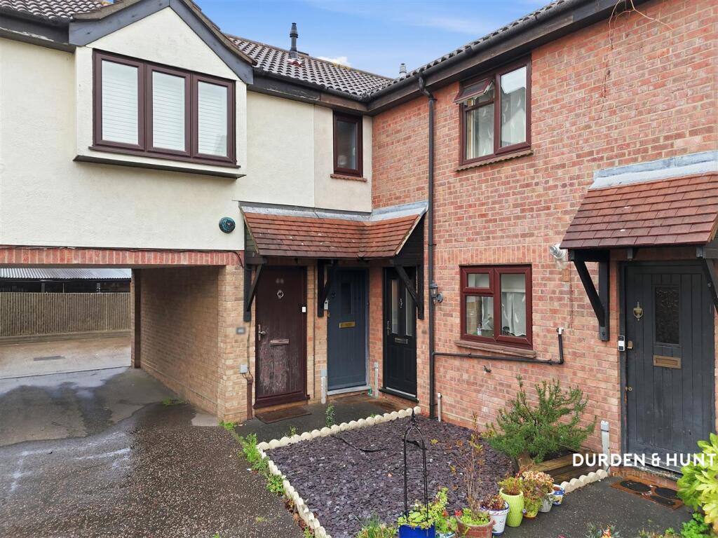 Main image of property: Trentbridge Close, Hainault, IG6