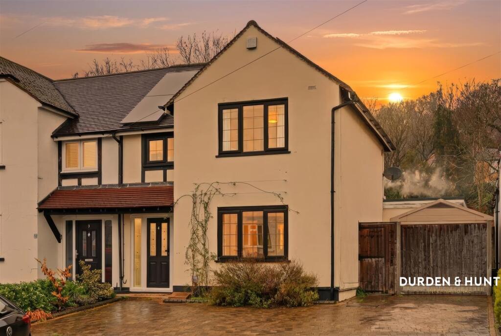 Main image of property: Woodland Road, Loughton, IG10