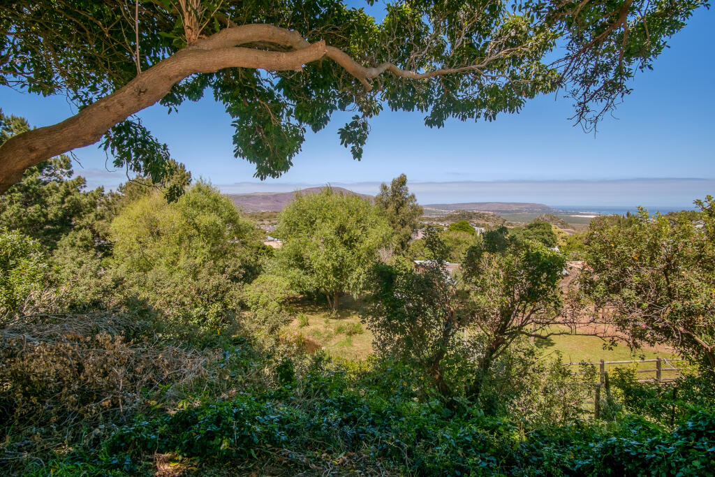 Main image of property: South Africa, Western Cape, San Michel, Jasper Way, 3