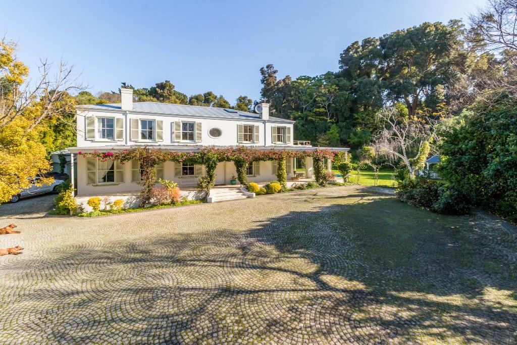 6 bedroom house for sale in Upper Constantia, Cape Town, Western Cape, South Africa