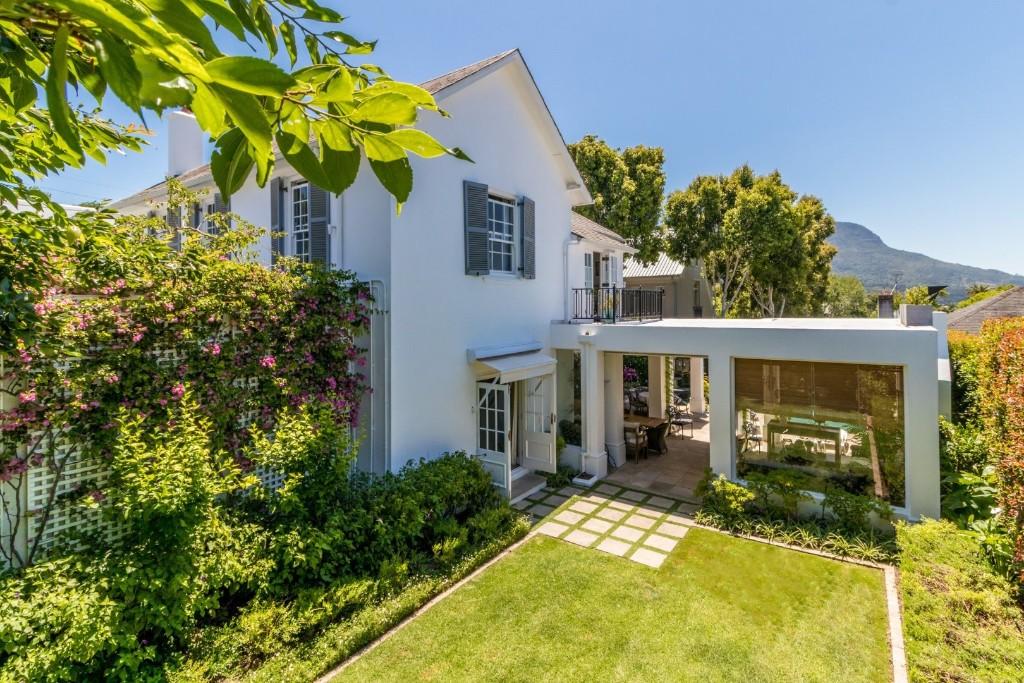 4 bedroom house for sale in