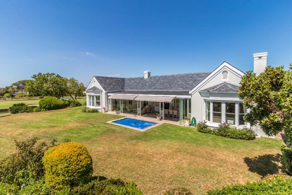 3 bedroom house for sale in Constantia, Cape Town, Western Cape, South Africa