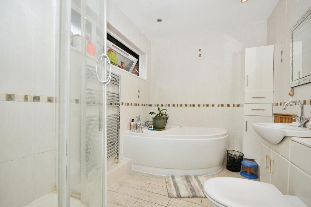 Additional property image - Oakham Drive, Bromley, BR2