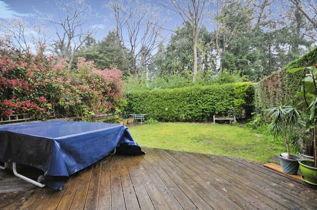 Additional property image - Oakham Drive, Bromley, BR2