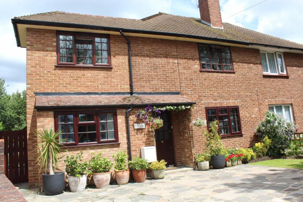 5 bedroom semidetached house for sale in Imperial Way, Chislehurst, BR7