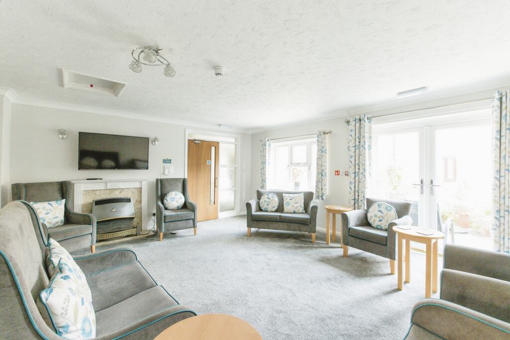 Additional property image - Addington Road, West Wickham, BR4
