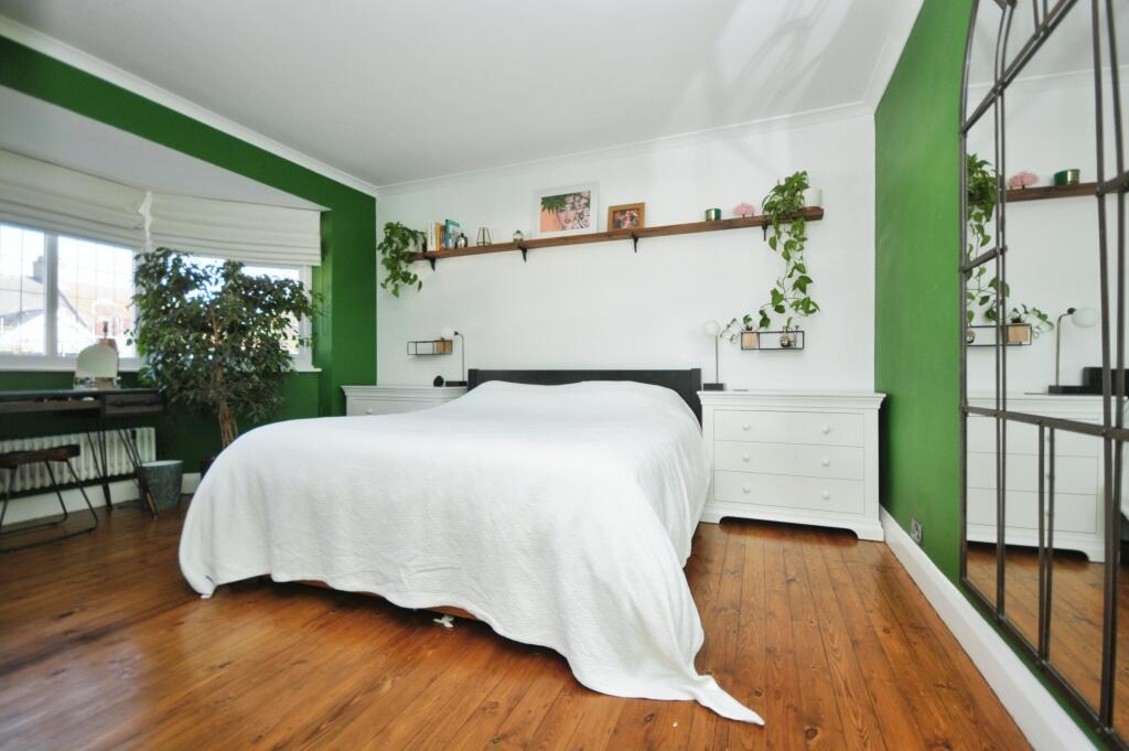 Additional property image - Romany Rise, Orpington, BR5