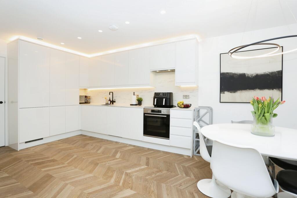 Main image of property: 16 Headingley Drive, Beckenham, BR3