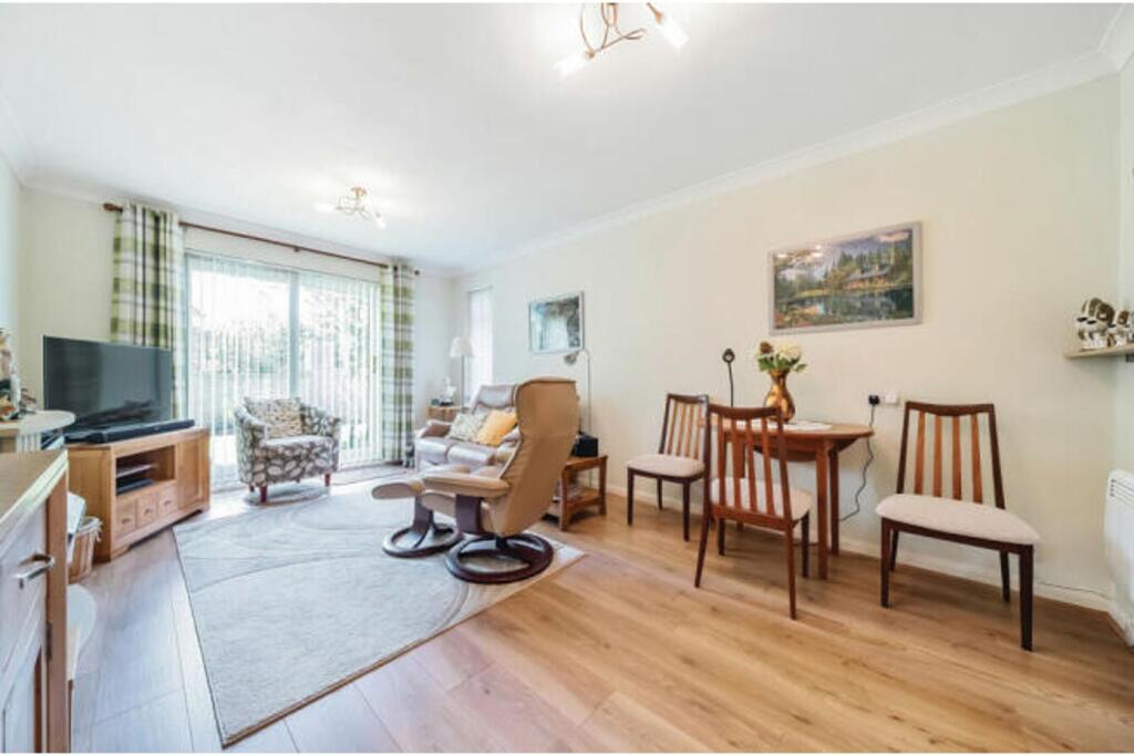 Main image of property: Farnborough Common, Orpington, BR6