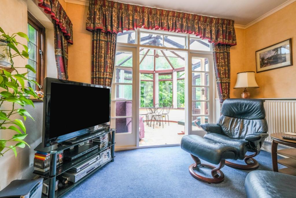 4 bedroom detached house for sale in Sherborne Road, West Bridgford, NG2