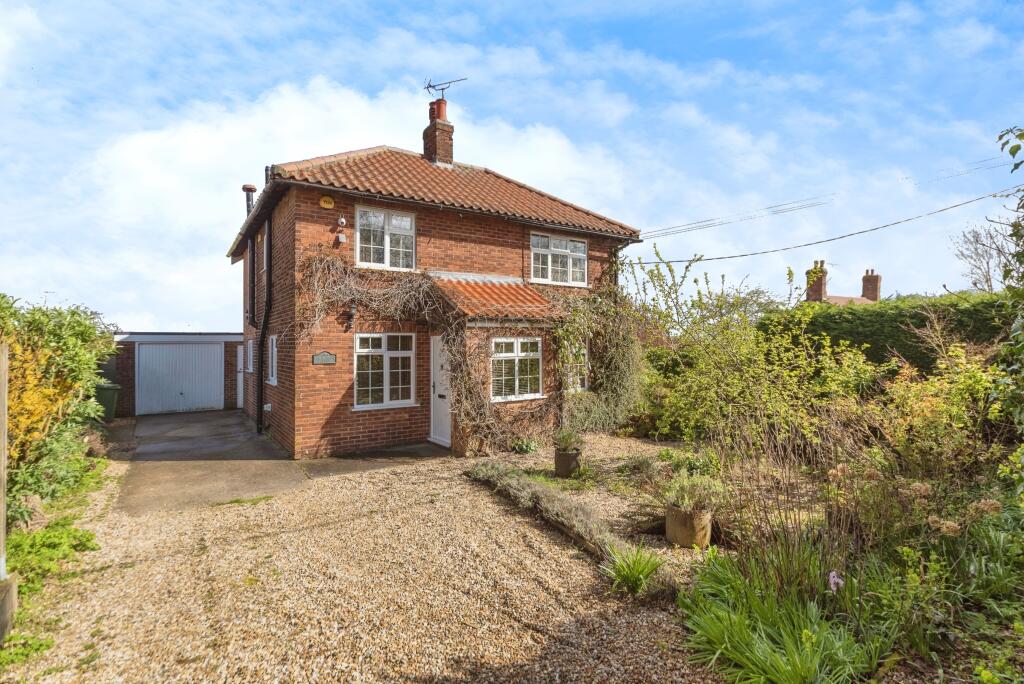 3 bedroom detached house for sale in Norwell Road, Norwell Woodhouse