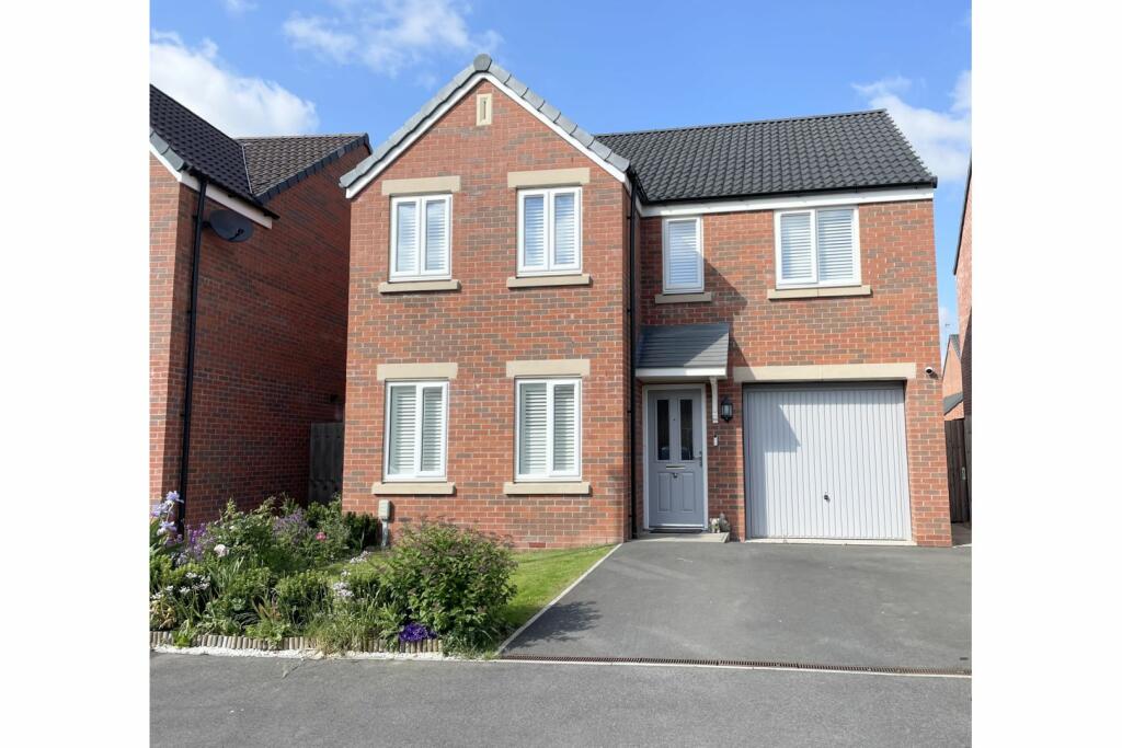 Main image of property: Kingfisher Road, Stoke Bardolph, NG14