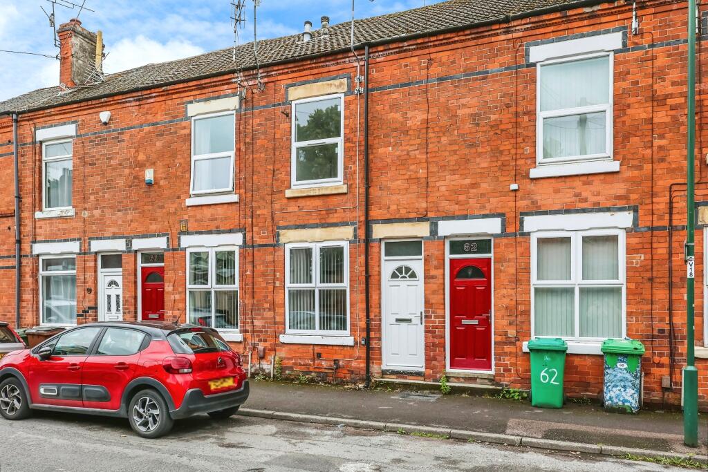 2 bedroom terraced house for sale in Vernon Avenue, Nottingham, NG6