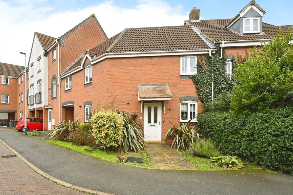 Main image of property: Gresham Close, Sutton-in-Ashfield, NG17