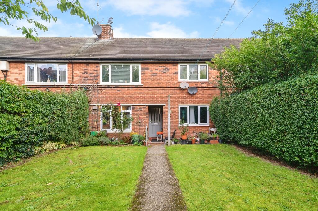 Main image of property: Chedworth Close, Nottingham, NG3