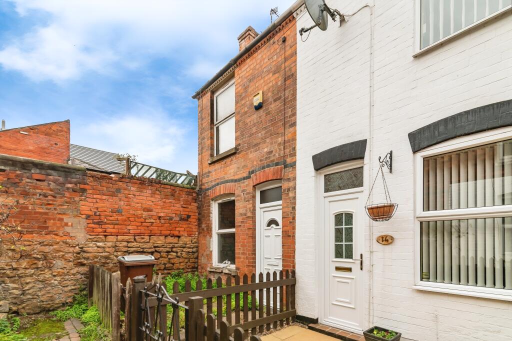 Main image of property: Gordon Grove, Nottingham, NG7