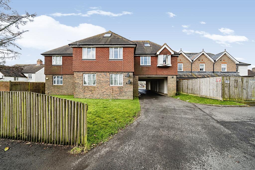 1 bedroom flat for sale in Whitehill Road, Crowborough, TN6