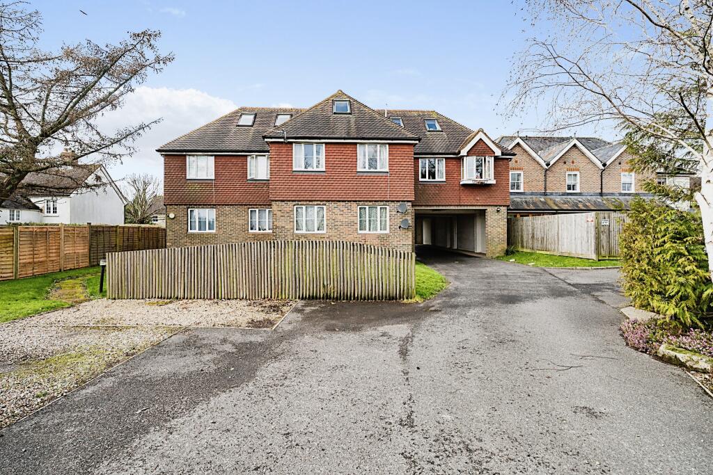 1 bedroom flat for sale in Whitehill Road, Crowborough, TN6